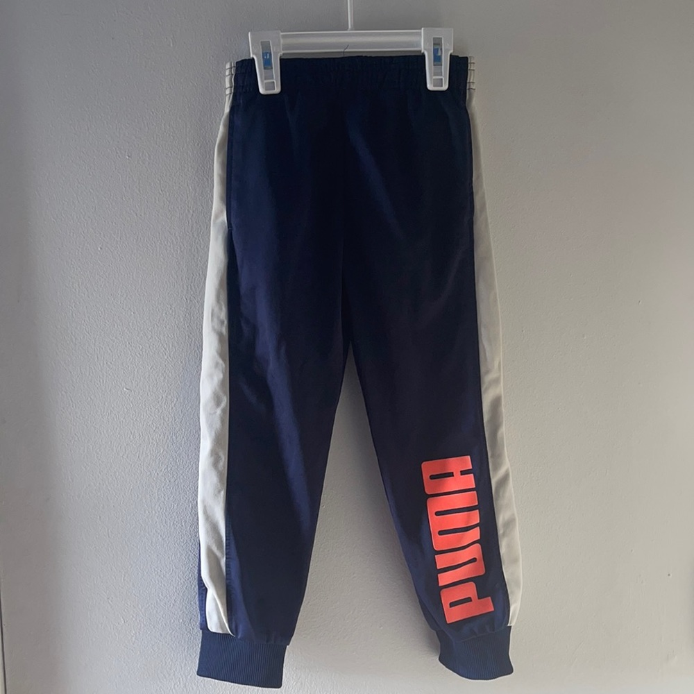 Puma navy blue sweatpants (size: 6)